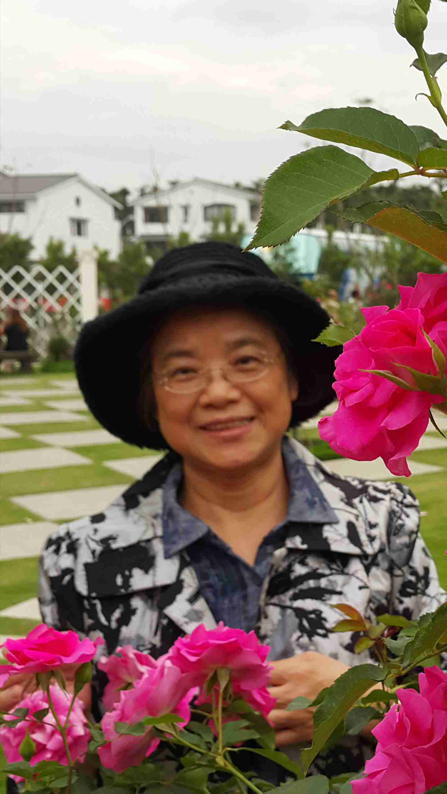臺灣美術家楊數鳳